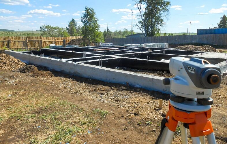 Заливка фундамента в Лиде